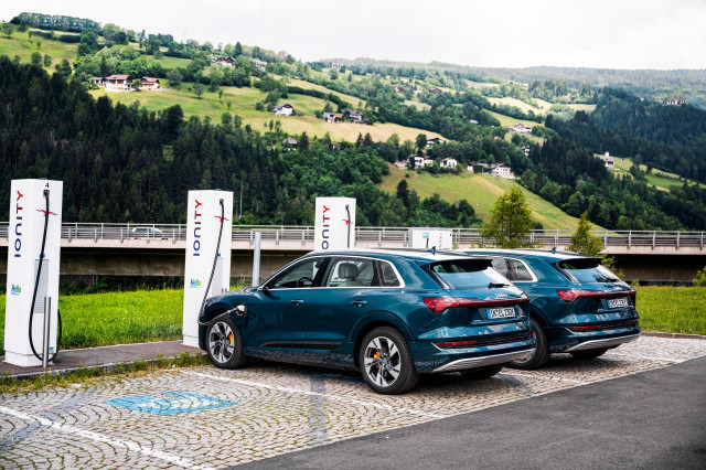 Imagen del Audi e-tron.