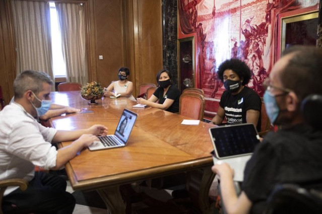 Unidas Podemos denuncia la situación inhumana de los jornaleros migrantes de Lepe (Huelva)