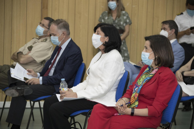 La ministra de Defensa, Margarita Robles, en la base de Retamares en la presentación de la nueva Directiva Nacional de Defensa