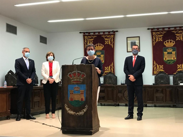 González Laya en el Ayuntamiento de La Línea