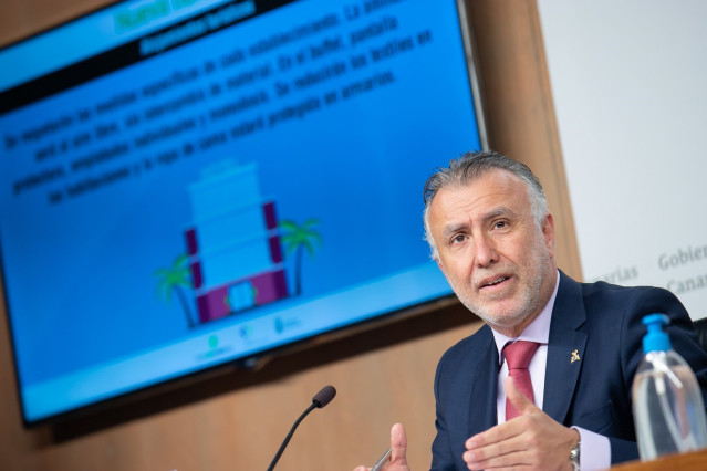 El presidente de Canarias, Ängel Víctor Torres, en la presentación del decreto que regula la 'nueva normalidad'