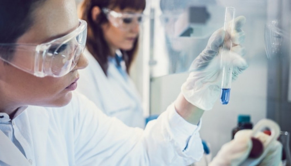 EuropaPress 2786779 investigadoras laboratorio 1