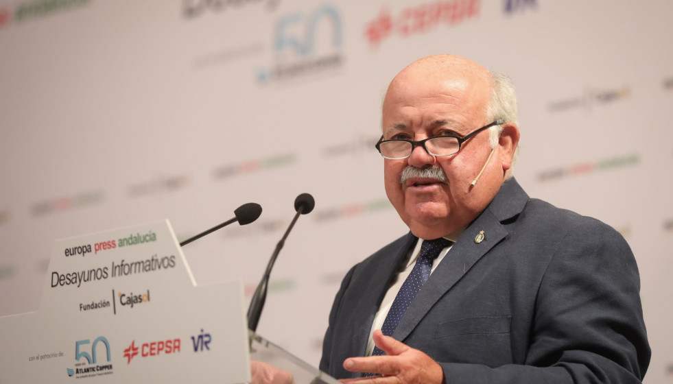 Jesús Aguirre, este lunes durante el desayuno informativo