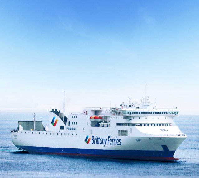Barco de Brittany Ferries
