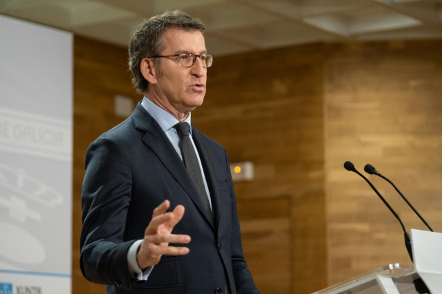 El presidente de la Xunta, Alberto Núñez Feijóo, en rueda de prensa.