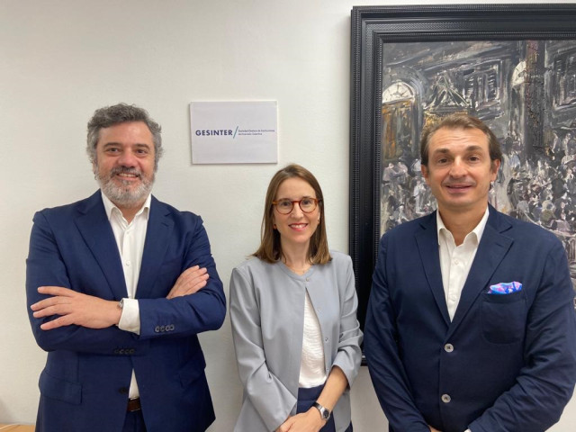 De Izquierda A Derecha: Kai Torrella, Consejero Delegado De Gesinter; Silvia Torrella, Directora General, Y David Levy.
