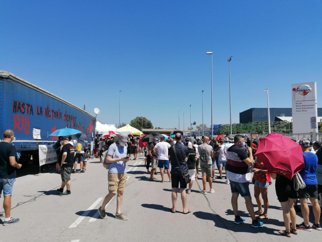 Asamblea de trabajadores de Nissan.