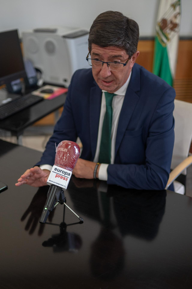El vicepresidente de la Junta y consejero de Turismo, Regeneración, Justicia y Administración Local, Juan Marín durante la entrevista  a Europa Press