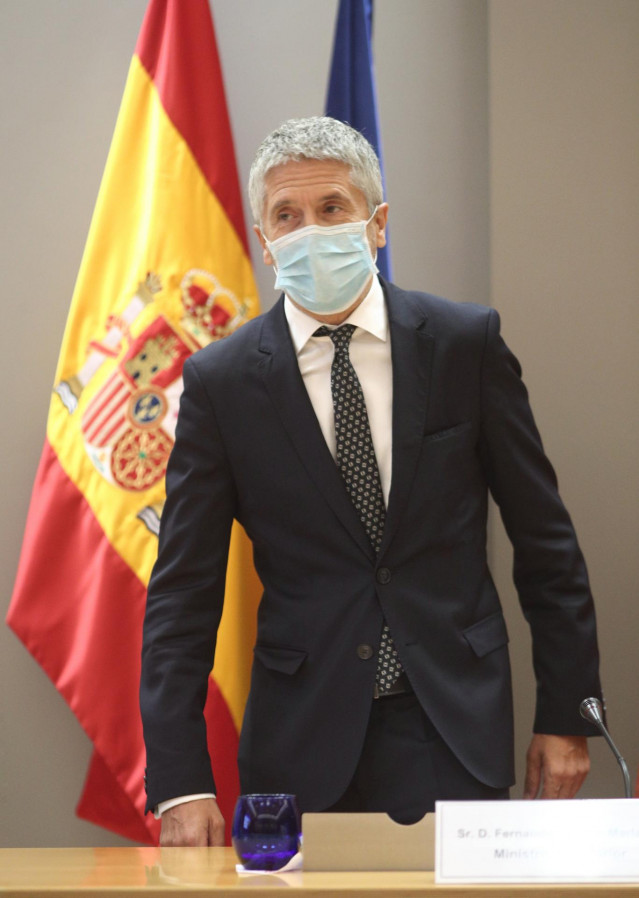 El ministro del Interior, Fernando Grande-Marlaska, antes de presentar el informe sobre delitos de seguridad vial y su incidencia en el ámbito penitenciario,  en la sede de la DGT, en Madrid (España), a 27 de julio de 2020.