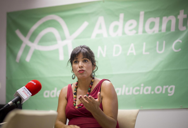La presidenta del grupo parlamentario de Adelante Andalucía, Teresa Rodríguez, durante una entrevista con Europa Press