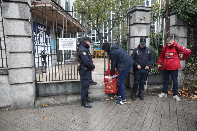 Actuación de la Policía Nacional contra la okupación de un edificio en Madrid