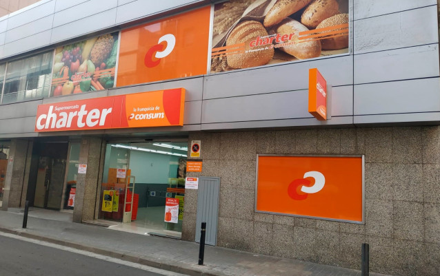 IMAGEN DE UN ESTABLECIMIENTO DE CHARTER