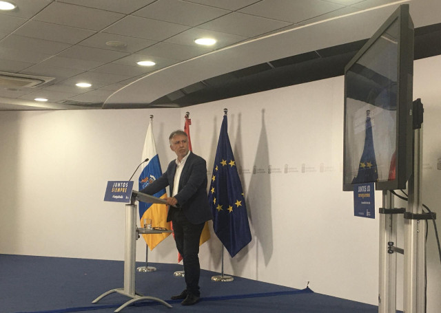 El presidente de Canarias, Ángel Víctor Torres, tras el consejo de gobierno extraordinario sobre la evolución de la pandemia en Canarias