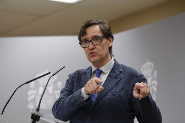 El ministro de Sanidad, Salvador Illa, en rueda de prensa tras la reunión del Consejo Interterritorial del Servicio Nacional de Salud.