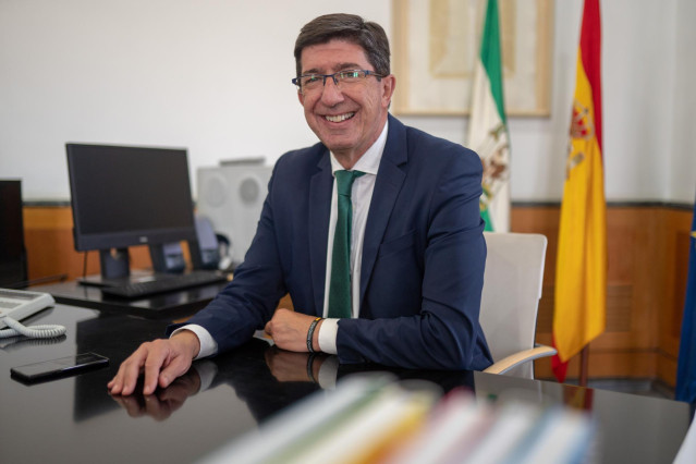 El vicepresidente de la Junta y consejero de Turismo, Regeneración, Justicia y Administración Local, Juan Marín durante la entrevista  a Europa Press