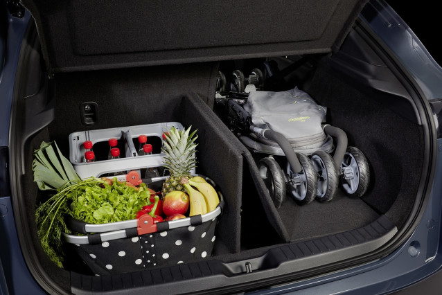 Mazda CX-30. Sistema Smart Cargo Board