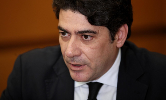 El Consejero de Vivienda de la Comunidad de Madrid, David Pérez, durante una entrevista con Europa Press en su despacho de la Consejería, en Madrid (España) a 19 de febrero de 2020.