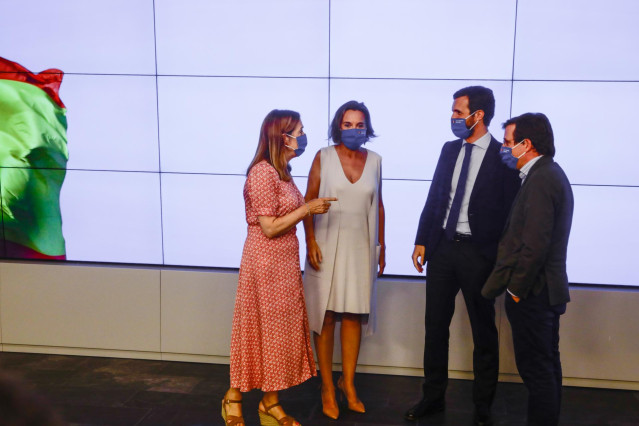 Pablo Casado con Ana Pastor,  Cuca Gamarra y José Luis Martínez-Almeida en la reunión de la Junta Directiva Nacional del Partido Popularde 2020.