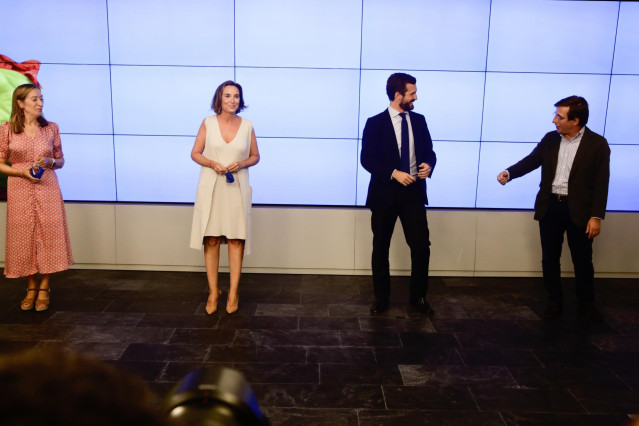 La vicesecretaria de Política Social del PP, Ana Pastor, la portavoz 'popular' en el Congreso de los Diputados, Cuca Gamarra, el presidente del PP, Pablo Casado, y el alcalde de Madrid y nuevo portavoz nacional del PP, José Luis Martínez-Almeida.