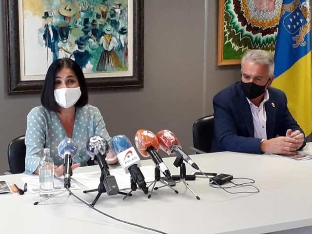La ministra de Política Territorial, Carolina Darias, en rueda de prensa