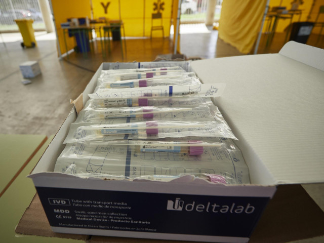 Material para la realización de pruebas PCR de Covid-19 en Navarra.