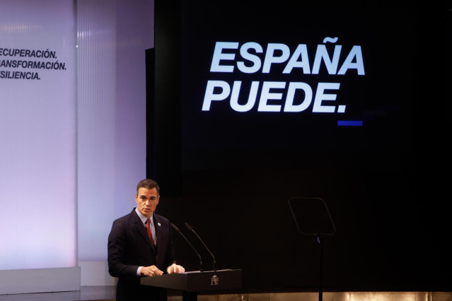 El presidente del Gobierno, Pedro Sánchez, ofrece una conferencia bajo el título 'España puede. Recuperación, Transformación, Resiliencia'