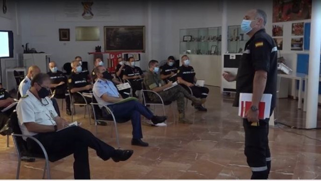 Reunión de coordinación en el cuartel general de la Unidad Militar de Emergencias (UME) en Torrejón de Ardoz (Madrid) para el envío de rastreadores contra el Covid-19 a las CCAA.