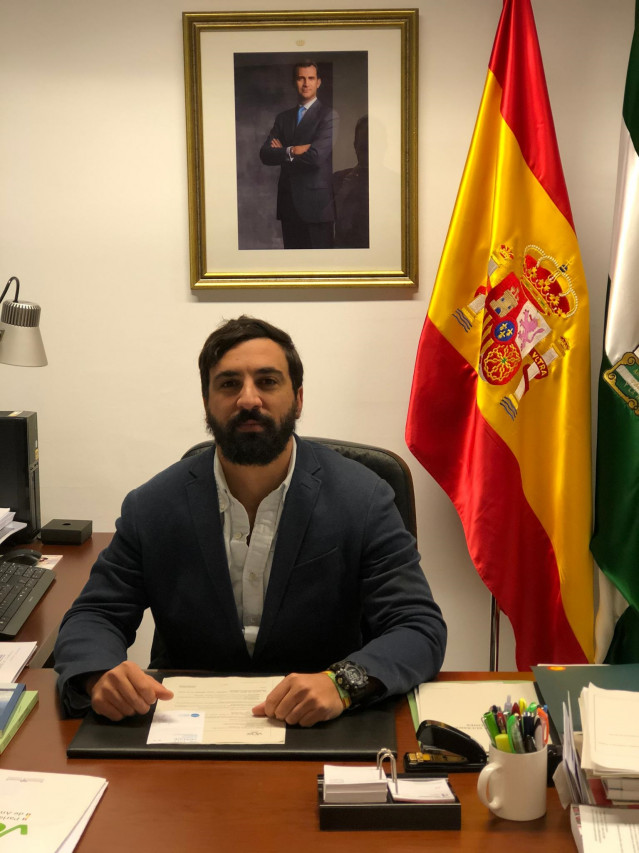 Vox propone a Jacobo González-Robatto como senador por Andalucía tras la elección de Alcaraz como diputado el 10N