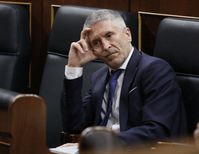 El ministro del Interior, Fernando Grande Marlaska, en un Pleno del Congreso