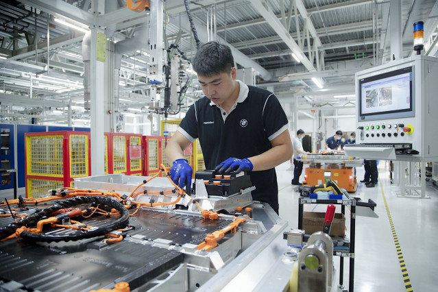Producción de baterías para coches eléctricos en Tiexi (China)
