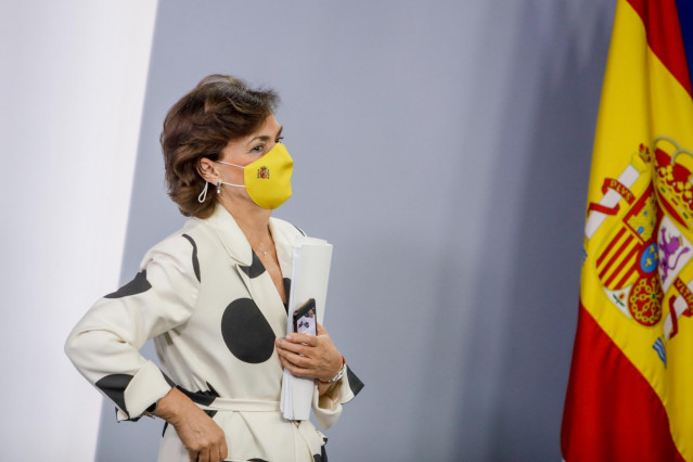 La vicepresidenta primera del Gobierno, Carmen Calvo, tras su comparecencia en rueda de prensa posterior al Consejo de Ministros celebrado en Moncloa, en Madrid (España), a 15 de septiembre de 2020.