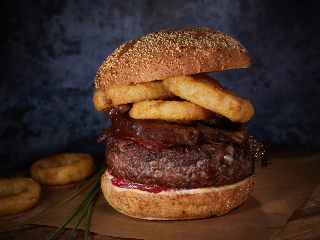 Hamburguesa de 'Cuatromanos Burger' de Paco Roncero y Ramón Freixa