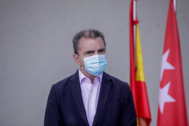 El delegado del Gobierno en Madrid, José Manuel Franco, durante la rueda de prensa posterior a la reunión de coordinación en el ámbito del PLATERCAM, en Pozuelo de Alarcón, Madrid, (España), a 20 de septiembre de 2020. El encuentro está centrado en la apl