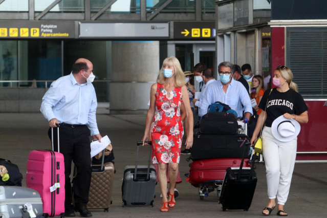 Llegadas de británicos al aeropuerto de la capital de la Costa del Sol.