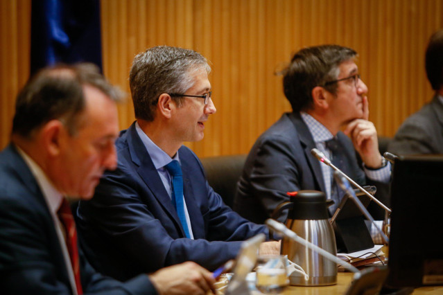 El gobernador del Banco de España, Pablo Hernández de Cos, en su comparecencia ante la Comisión del Congreso para la Reconstrucción