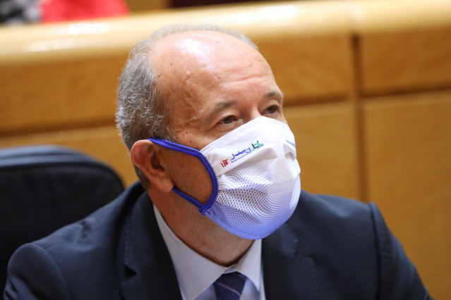 El ministro de Justicia, Juan Carlos Campo, durante una sesión de control al Gobierno en el Senado, en Madrid (España), a 22 de septiembre de 2020. El Ejecutivo responde, entre otras, a cuestiones relacionadas con las reformas legales para afrontar los re