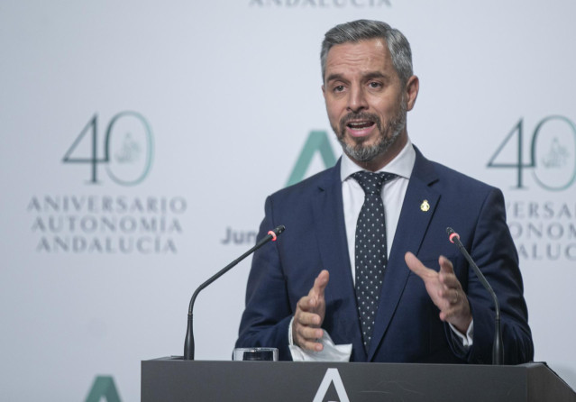 El consejero de Hacienda y Financiación Europea, Juan Bravo, en la rueda de prensa posterior al Consejo de Gobierno de la Junta de Andalucía. En Sevilla (Andalucía, España), a 06 octubre de 2020.