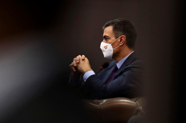 El presidente del Gobierno, Pedro Sánchez, durante su visita oficial, en Argel (Argelia) a 8 de octubre de 2020.