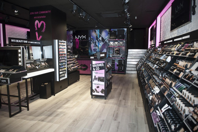 Tienda Nyx (L'Oreal) en Gran Vía de Madrid