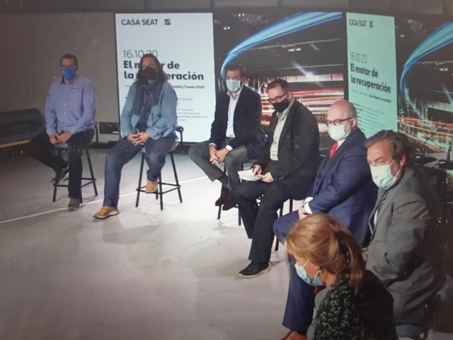 Jordi Carmona (UGT), Joaquín Ferreira (CC.OO.), José López (Anfac), Toni Fuentes (Coche Global), José Antonio Bueno (YGroup), José Portilla (Sernauto), Marta Blázquez (faconauto9