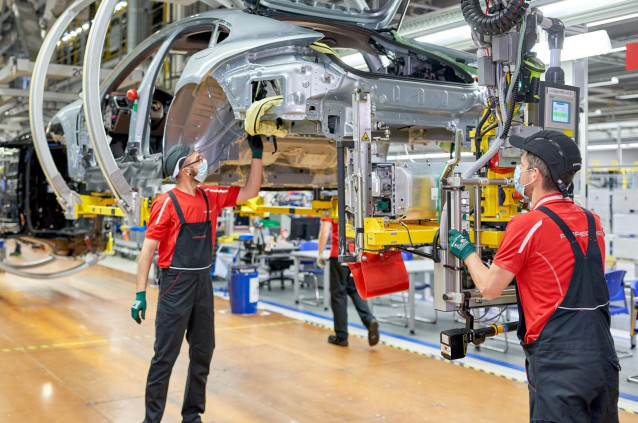 Producción de vehículos híbrido de Porsche en Leipzig