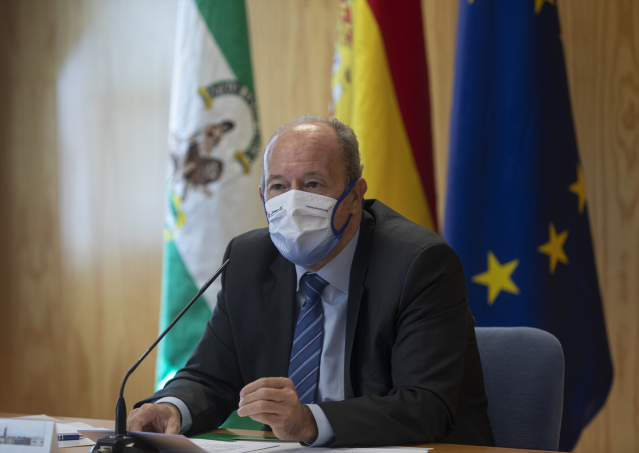 El ministro de Justicia, Juan Carlos Campo, tras la conferencia en la Universidad Pablo de Olavide de Sevilla (Andalucía, España), a 19 de octubre 2020