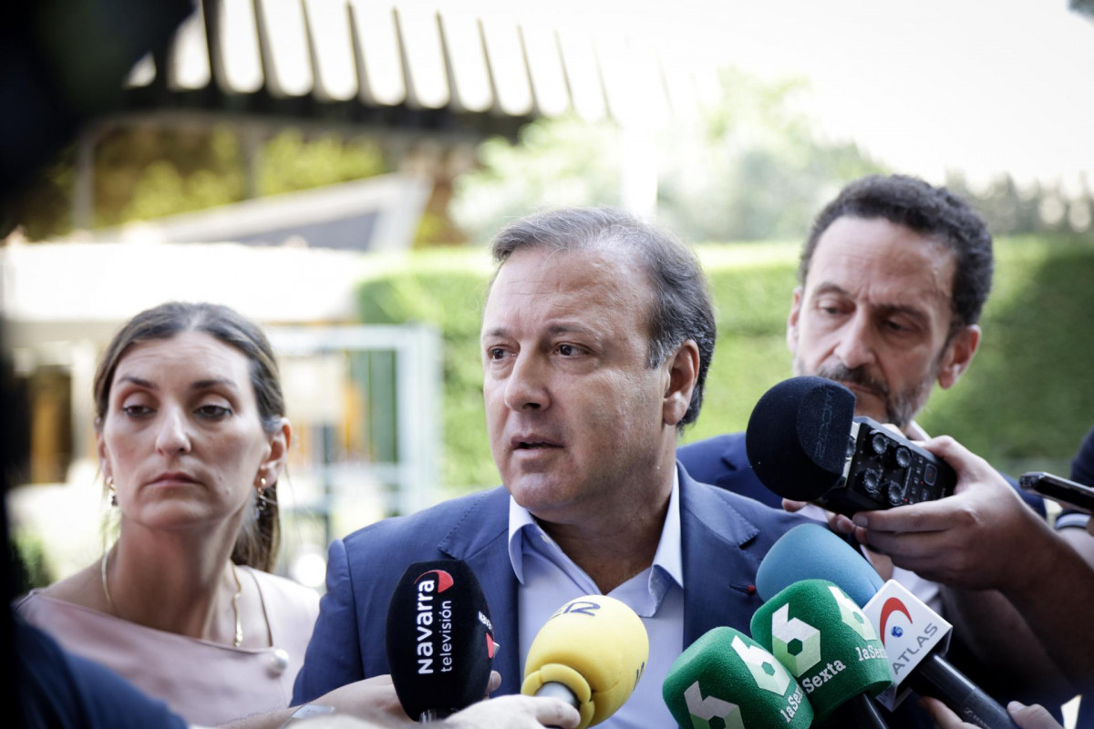 El vicesecretario primero de Ciudadanos, Joan Mesquida, junto a los diputados Sara Giménez y Edmundo Bal.