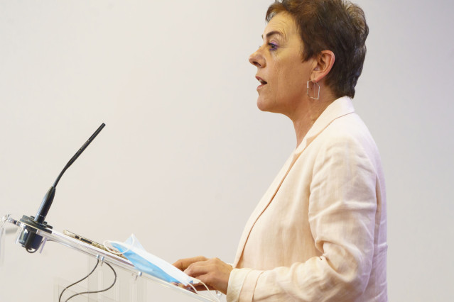 La diputada de EH Bildu Mertxe Aizpurua comparece en rueda de prensa.