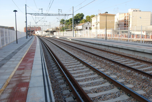 Imagen de vías de tren