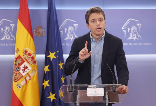 El líder de Más País, Íñigo Errejón interviene durante la rueda de prensa posterior a la Junta de Portavoces celebrada en el Congreso de los Diputados, en Madrid, (España), a 20 de octubre de 2020.