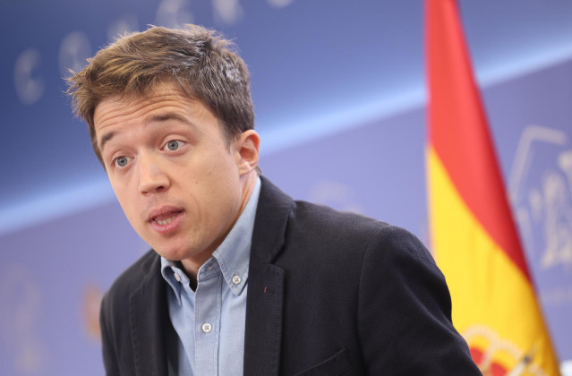 El líder de Más País, Íñigo Errejón interviene durante la rueda de prensa posterior a la Junta de Portavoces celebrada en el Congreso de los Diputados, en Madrid, (España), a 20 de octubre de 2020.