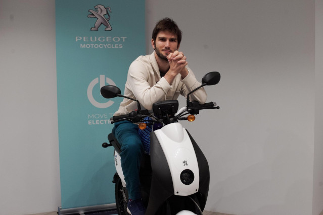 Lucas Vidal en el nuevo e-Ludix.