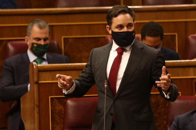 El presidente de Vox, Santiago Abascal, interviene en el pleno en el que se debate la moción de censura planteada por Vox.