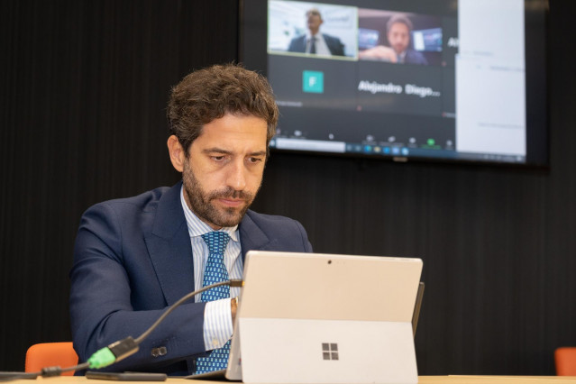Cesar Pontvianne durante su participación en el encuentro virtual.